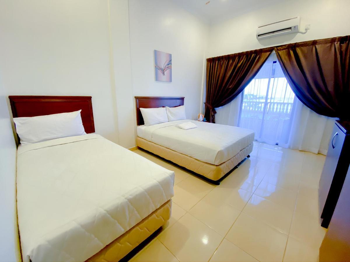 Hotel & Chalet Sportfishing Pnk Teluk Bahang Exterior photo
